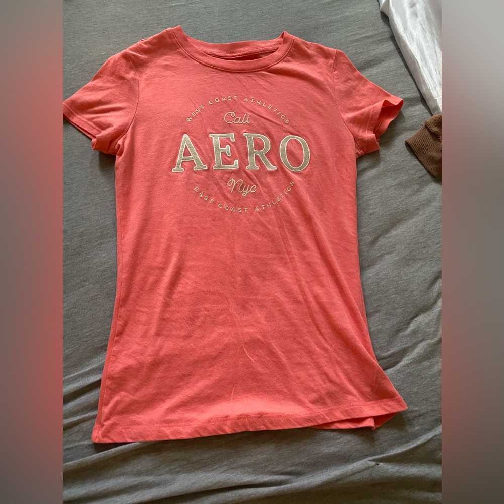 salmon pink aeropostale t-shirt
